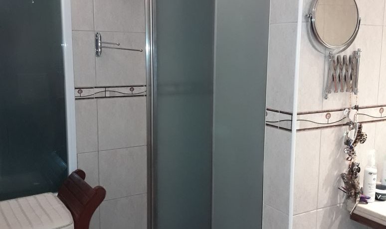 a08bca98-d669-4ccc-b37b-1505f1be5f74