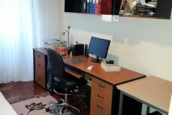 b34d8129-acf0-4938-895f-bcbc7fb6138a