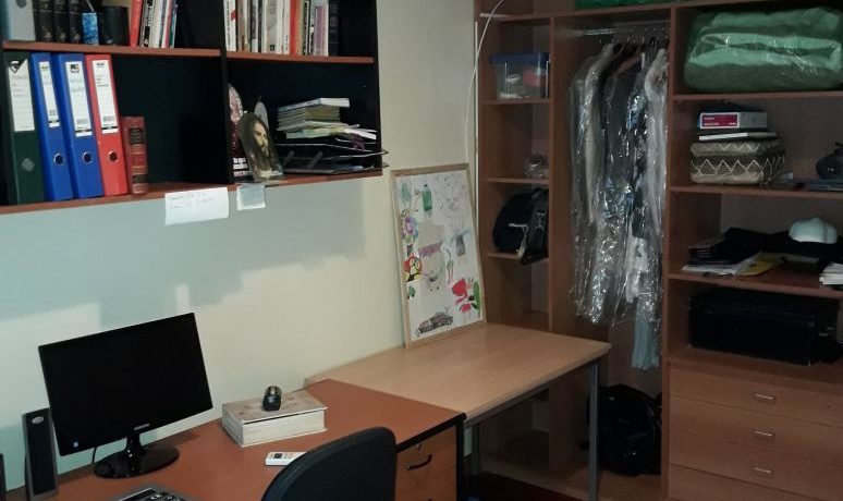 cbc42541-0e7c-4e40-b886-90e66cbfd6c1