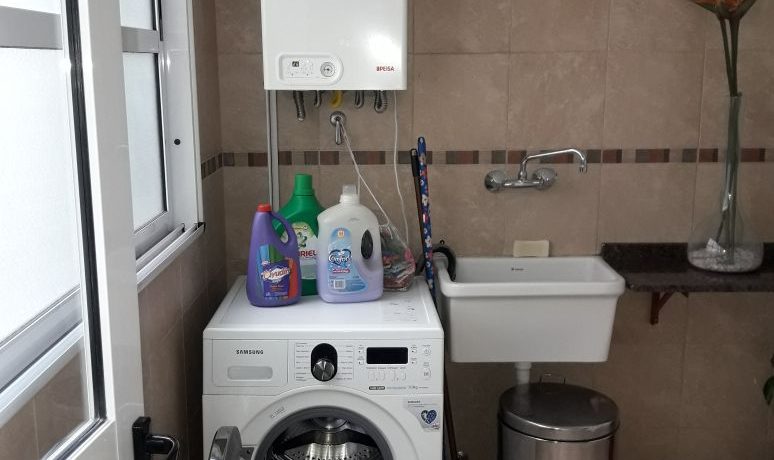 df796ba8-3774-4596-8ad9-59e227d21162